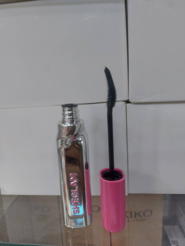 ریمل شیگلم SHEGLAM مدل حجمدهنده و حالتدهنده مژه | هایکپی