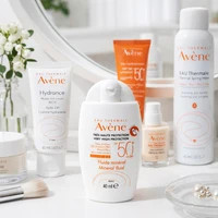 ضدآفتاب اون مینرال و معدنی فاقد چربی صد در صد اورجینال avene چهل میل spf پنجاه ساخت فرانسه mineral fluid